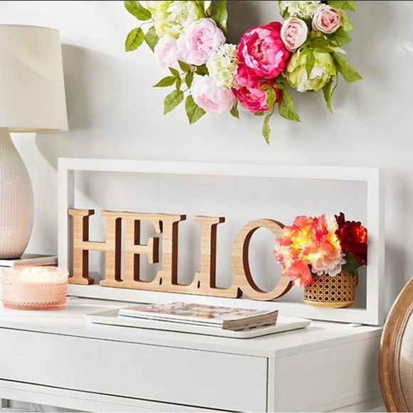 NIB Pre Lit Floral ‘Hello’ Decor Sign - Picture 1 of 16